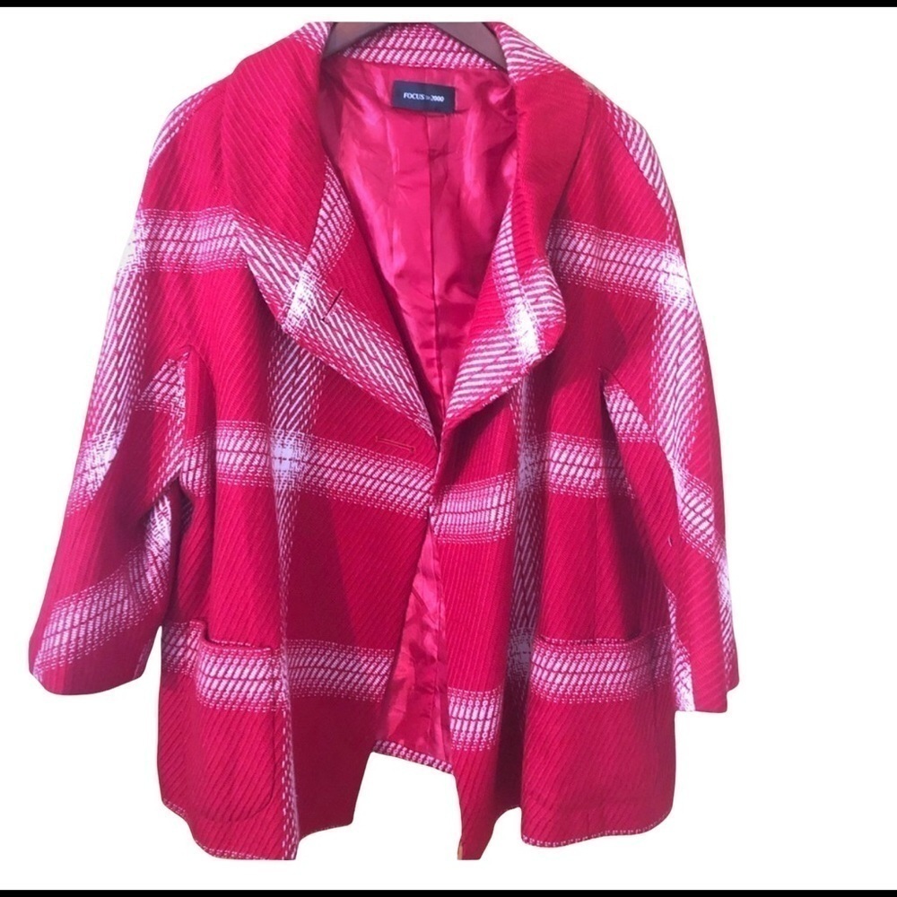 Chic red and white plaid  jacket